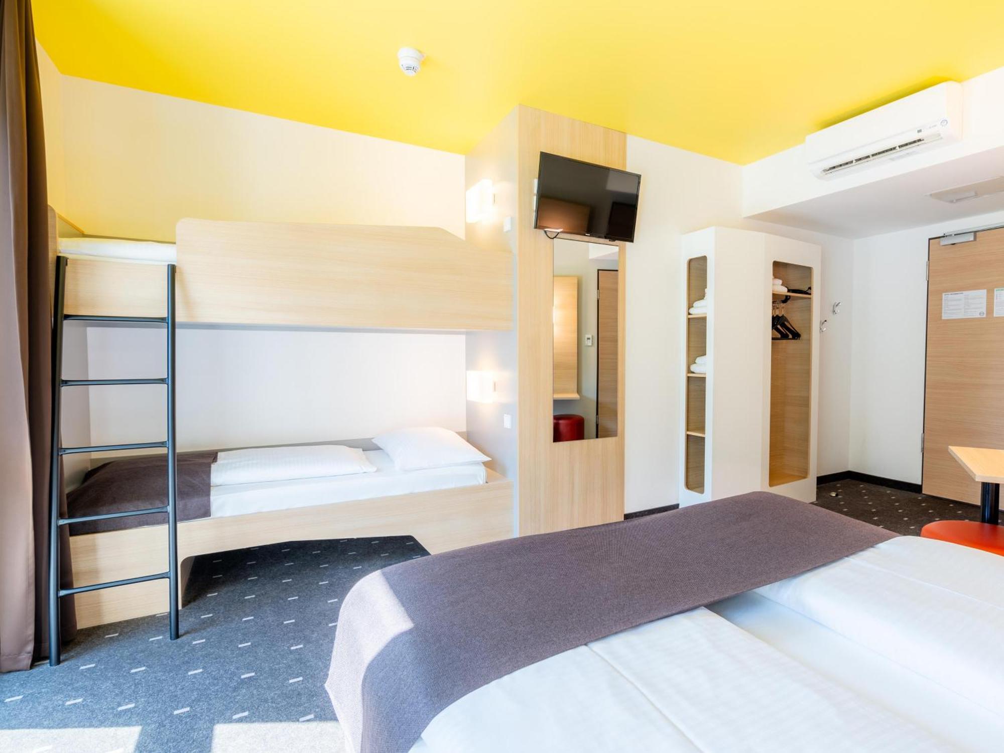 B&B Hotel Stuttgart-Zuffenhausen Eksteriør bilde
