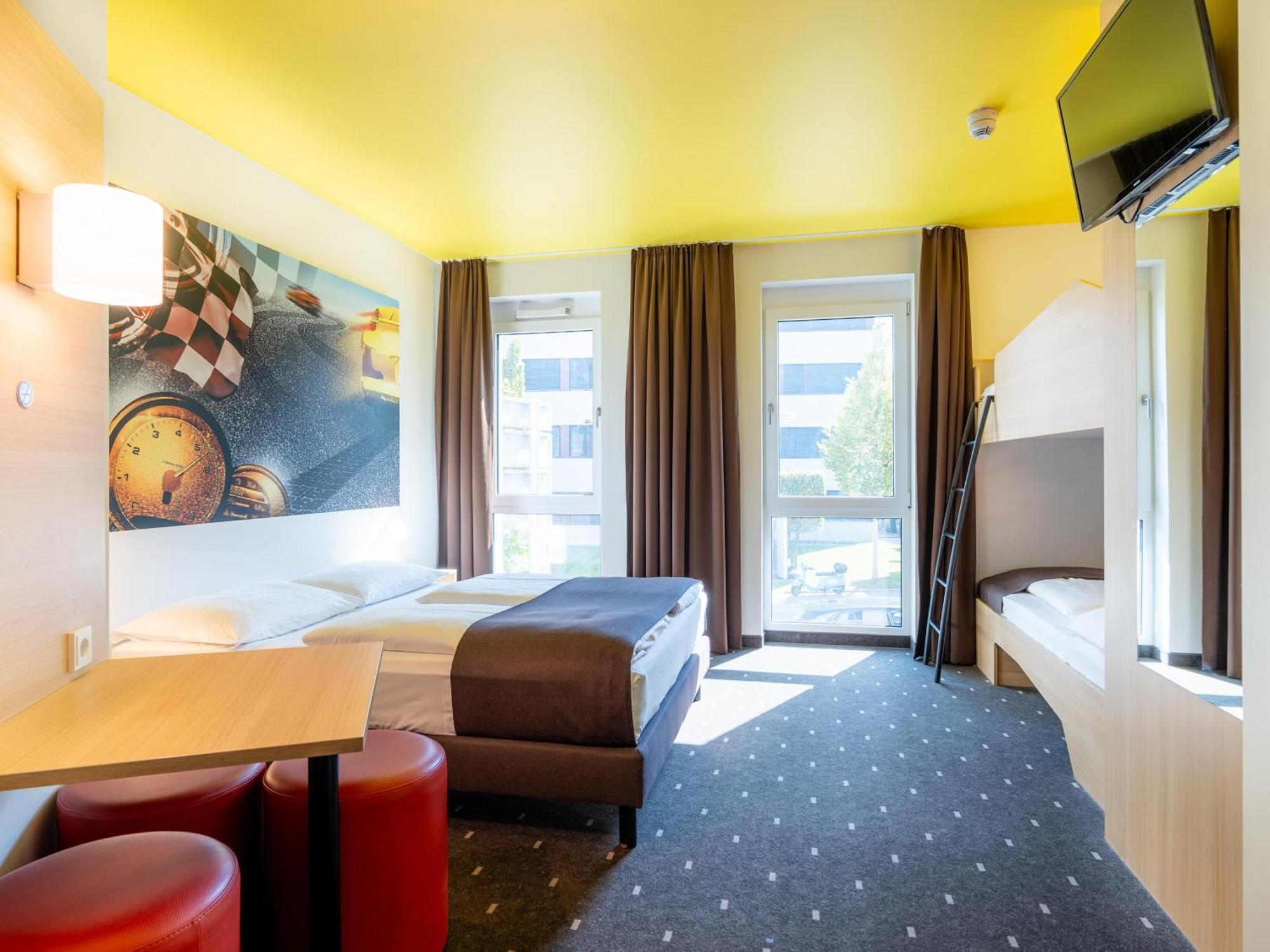 B&B Hotel Stuttgart-Zuffenhausen Eksteriør bilde